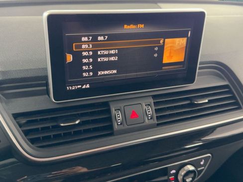 Used 2018 Audi Q5 2.0T Premium Plus w/ Premium Plus Package image 22