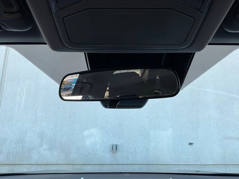 Used 2025 Toyota RAV4 XLE image 18