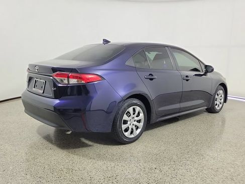 Used 2024 Toyota Corolla LE FWD image 5