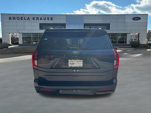 New 2026 Ford Expedition Platinum AWD/4WD image 6