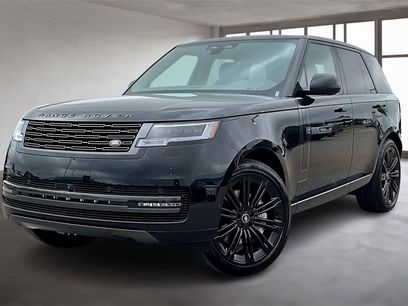 New 2025 Land Rover Range Rover SE