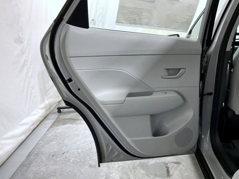 New 2026 Hyundai Kona SE AWD/4WD image 18