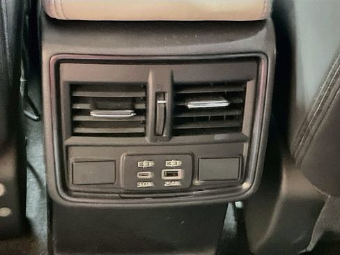 Used 2025 Subaru Forester Limited AWD/4WD image 27