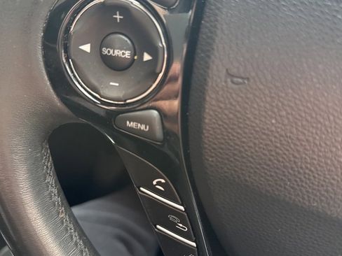 Used 2017 Honda Accord EX-L image 9