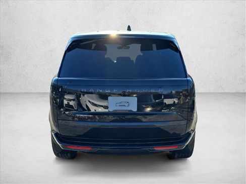 New 2026 Land Rover Range Rover Long Wheelbase SE image 6