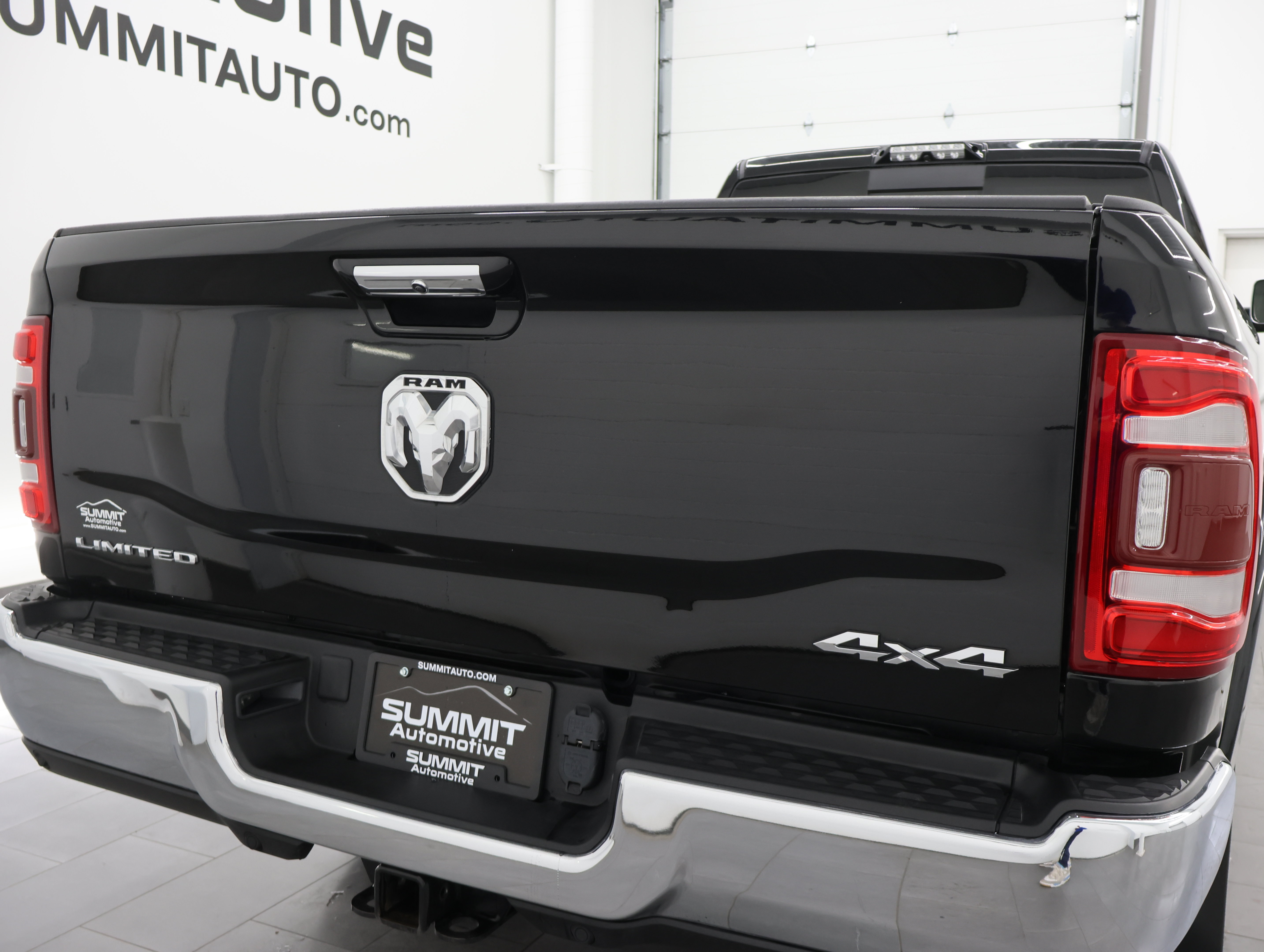 Used 2021 RAM 3500 Limited AWD/4WD image 27