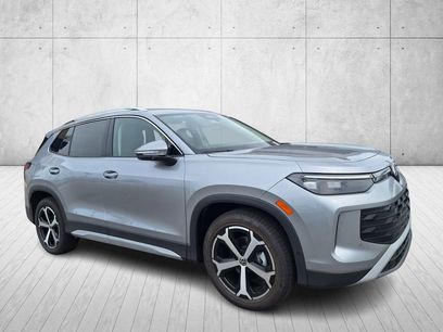 New 2025 Volkswagen Tiguan SE