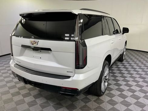 Used 2025 Cadillac Escalade Sport w/ Touring Package AWD/4WD image 5