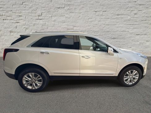 New 2026 Cadillac XT5 Luxury w/ LPO, Floor Liner Package image 4