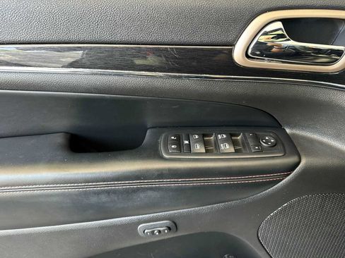 Used 2016 Jeep Grand Cherokee Limited 75th Anniversary RWD image 8