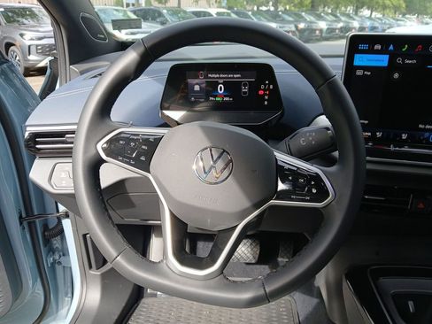 New 2025 Volkswagen ID.4 Pro S Plus image 14