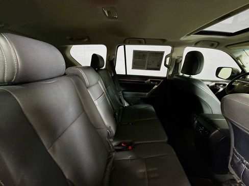 Used 2015 Lexus GX 460 AWD/4WD image 25
