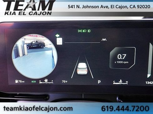 Certified 2025 Kia Carnival SX Prestige FWD image 38