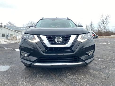Used 2020 Nissan Rogue SV image 10