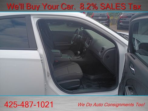 Used 2019 Dodge Charger SXT AWD/4WD image 12
