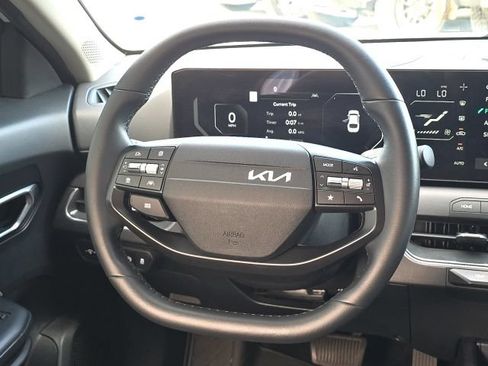 Used 2025 Kia K4 EX FWD image 30