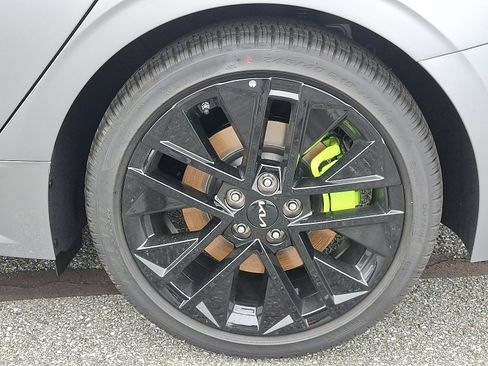 New 2026 Kia K5 GT w/ GT1 Package FWD image 5