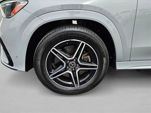 Used 2024 Mercedes-Benz GLE 350 4MATIC image 23