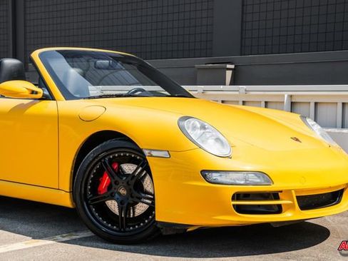 Used 2006 Porsche 911 Carrera S image 36