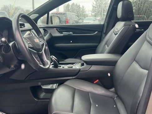 Used 2023 Cadillac XT5 Premium Luxury AWD/4WD image 34