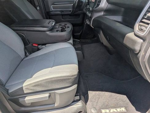 Used 2022 RAM 3500 Big Horn AWD/4WD image 25