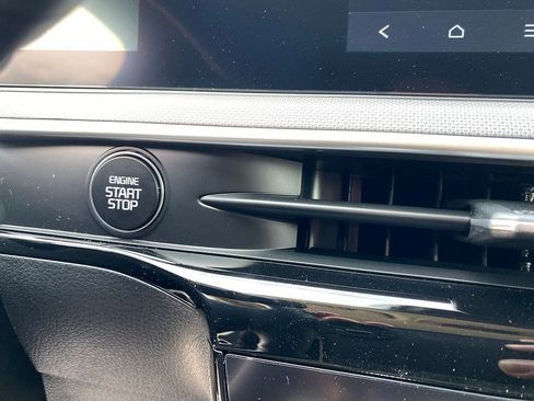 New 2026 Kia K5 LXS FWD image 18