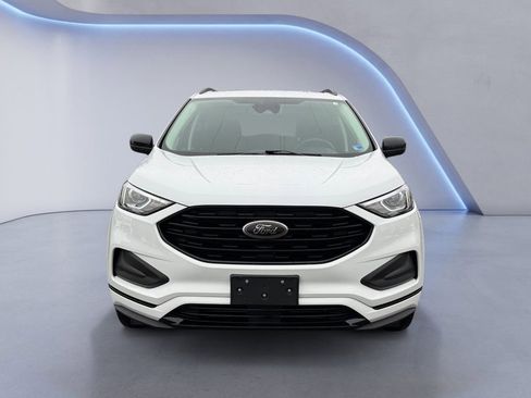 Certified 2022 Ford Edge SE w/ Black Appearance Package image 8