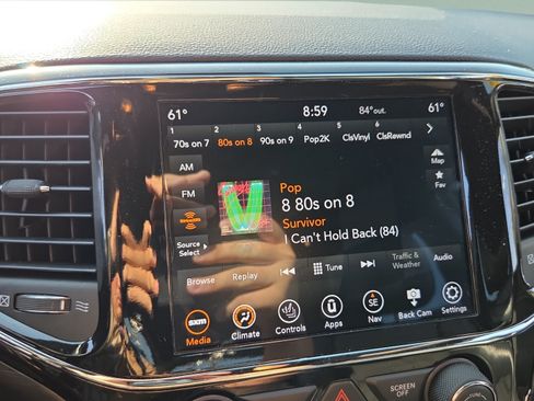 Used 2021 Jeep Grand Cherokee Laredo X RWD image 18