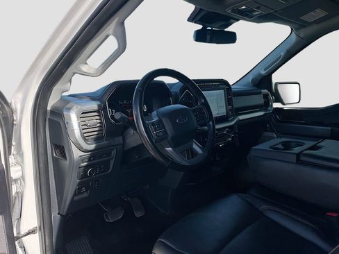Used 2022 Ford F150 Lariat w/ Equipment Group 501A Mid AWD/4WD image 9