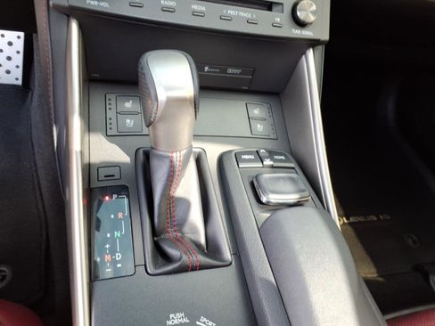 Used 2016 Lexus IS 200t RWD image 20