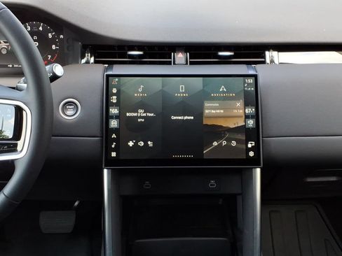 Certified 2025 Land Rover Discovery Sport S AWD/4WD image 16