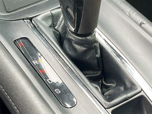 Used 2022 Honda HR-V EX image 16