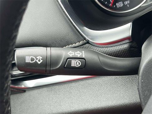 Certified 2023 Chevrolet Traverse Premier image 6