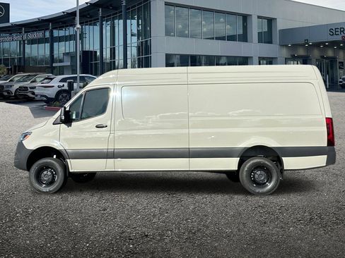 New 2026 Mercedes-Benz Sprinter 2500 image 7