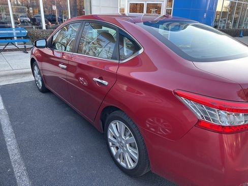 Used 2013 Nissan Sentra SL w/ Navigation Pkg image 7