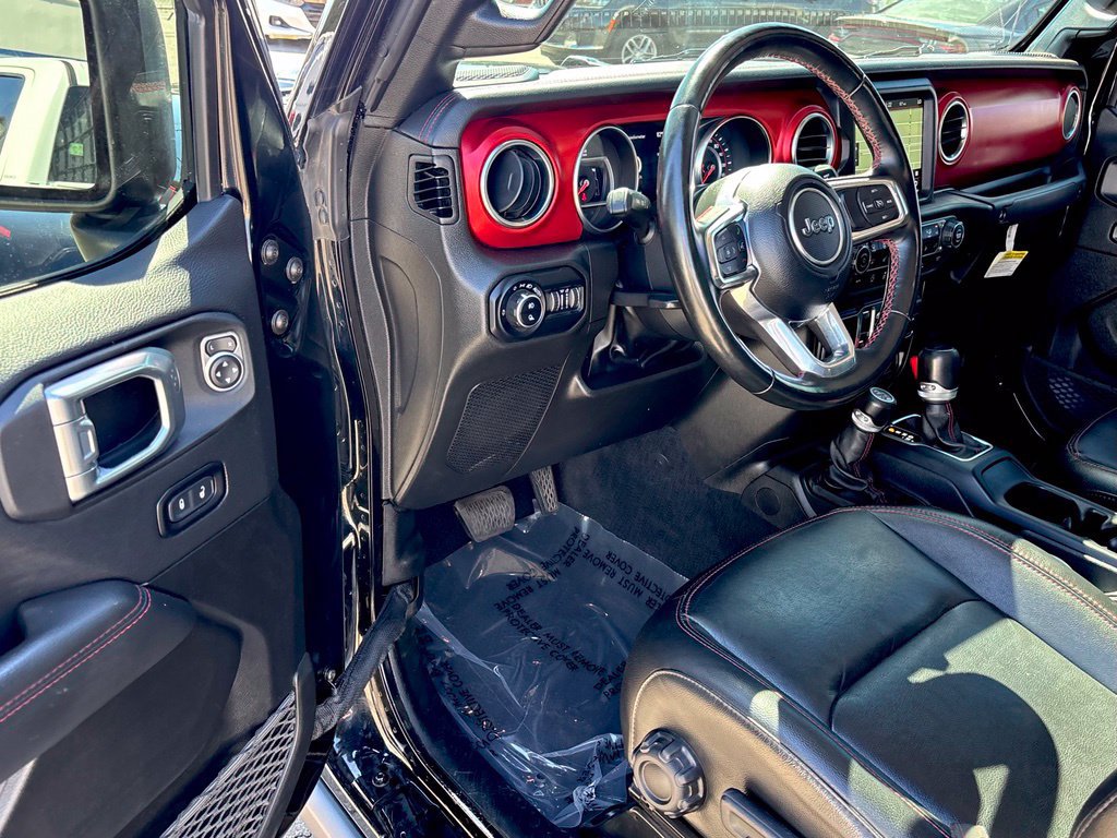 Used 2022 Jeep Gladiator Rubicon w/ Cold Weather Group AWD/4WD image 11