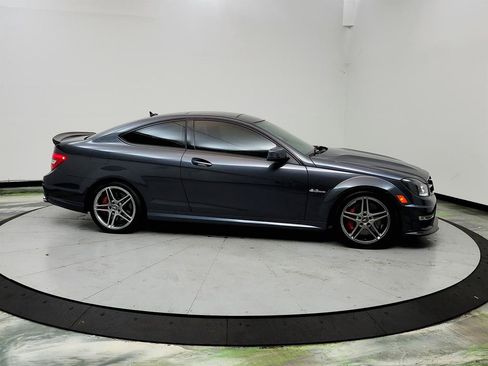 Used 2012 Mercedes-Benz C 63 AMG Coupe image 4
