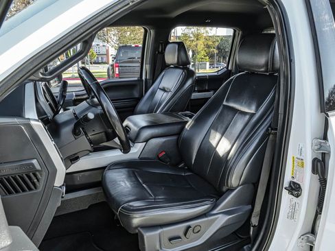 Used 2022 Ford F350 Lariat w/ Lariat Value Package image 33