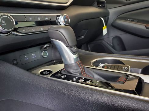 New 2026 Nissan Altima 2.5 SR AWD/4WD image 27