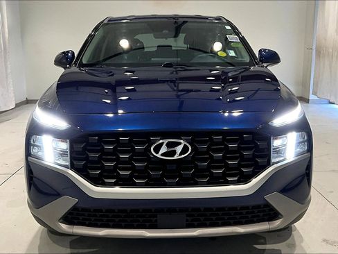 Used 2023 Hyundai Santa Fe SE image 2