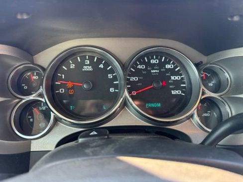 Used 2011 Chevrolet Silverado 1500 LT w/ All-Star Edition AWD/4WD image 17