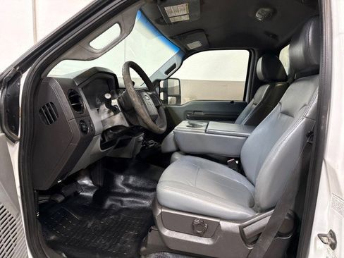 Used 2011 Ford F550 2WD Regular Cab Super Duty w/ Payload Upgrade Pkg image 12
