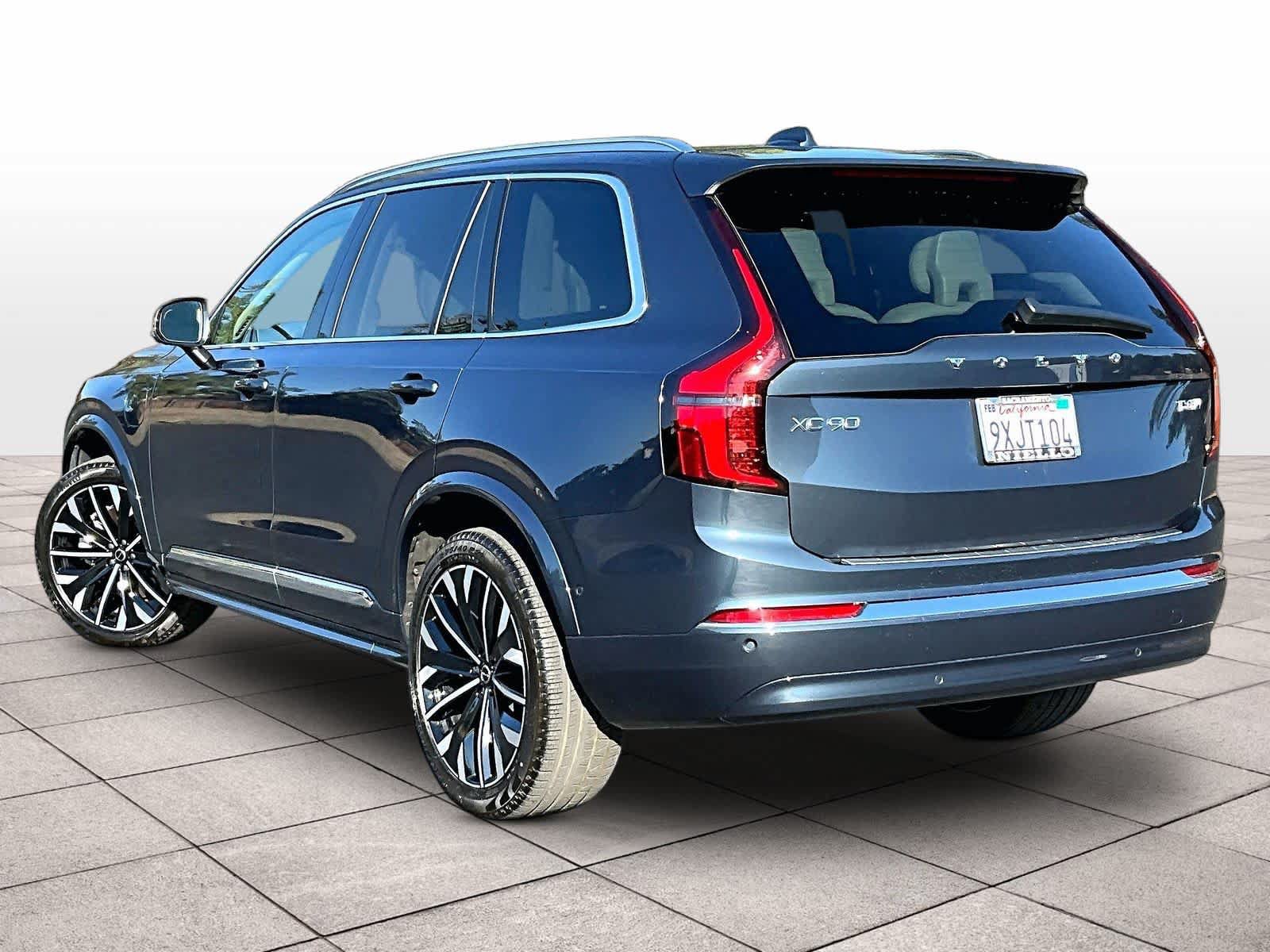 Used 2026 Volvo XC90 T8 Ultra w/ Protection Package Premier AWD/4WD image 17