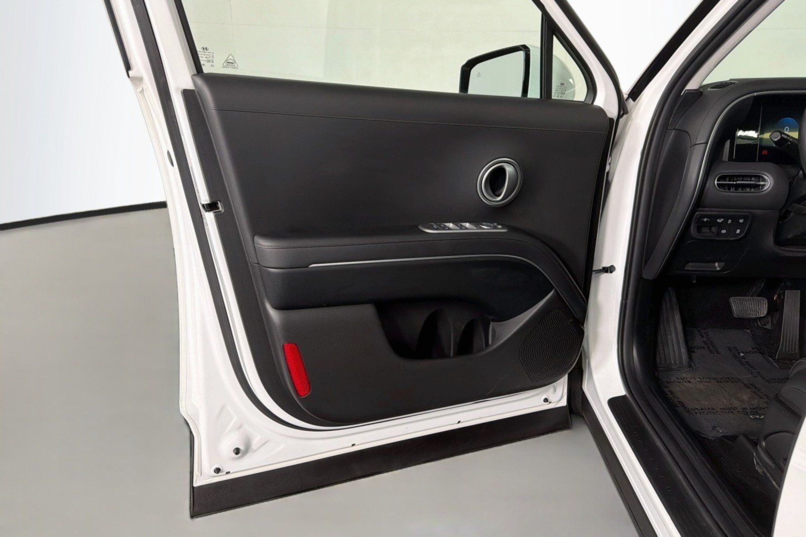 Used 2026 Hyundai Palisade SEL FWD image 23