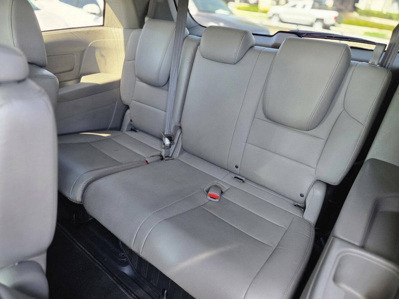 Used 2014 Honda Odyssey EX-L image 12