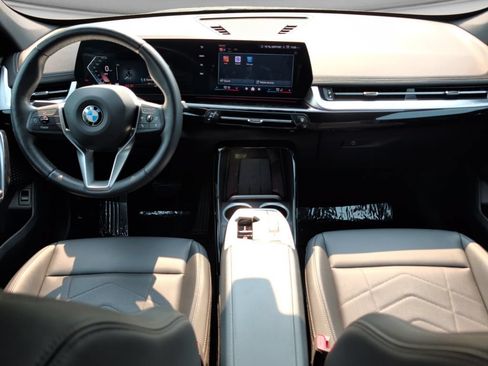 Used 2025 BMW X1 xDrive28i AWD/4WD image 18