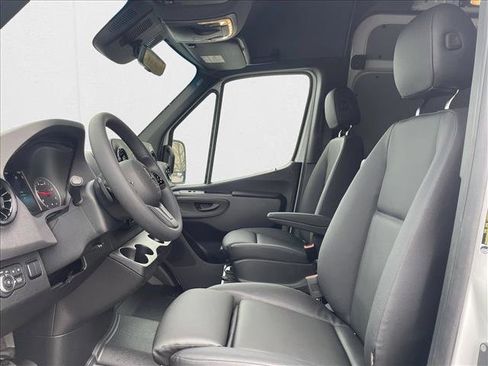 New 2024 Mercedes-Benz Sprinter 2500 image 20