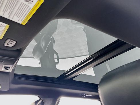 Used 2018 Ford F150 Platinum w/ Equipment Group 701A Luxury image 27