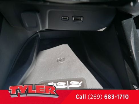 New 2025 Chevrolet Trax ACTIV w/ Sunroof Package image 33