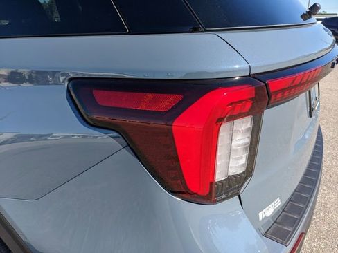 New 2026 Ford Explorer ST w/ Sun And Sound Package image 10